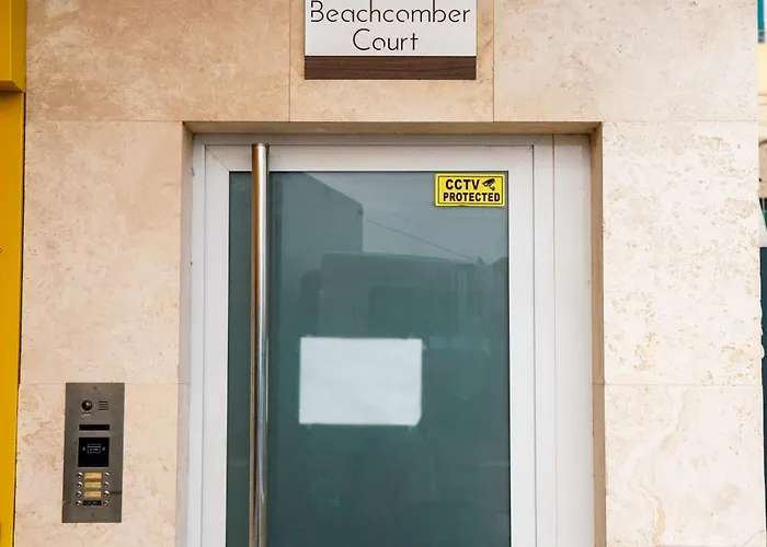 Stunning Sea Views From A Gorgeous Penthouse St. Paul's Bay