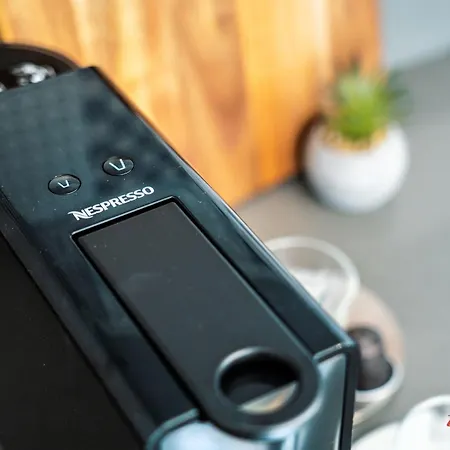 Stunning Sea Views From A Gorgeous Penthouse アパート セント・ポールズ・ベイ