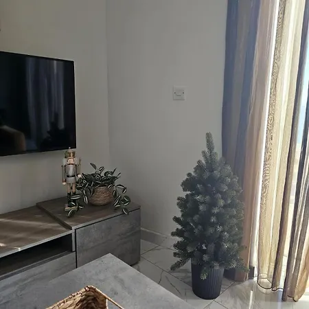 Stunning Sea Views From A Gorgeous Penthouse アパート *