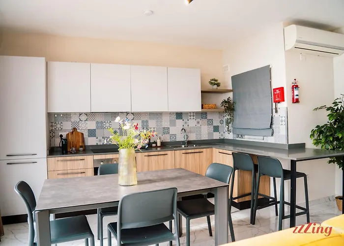 Stunning Sea Views From A Gorgeous Penthouse * St. Paul's Bay